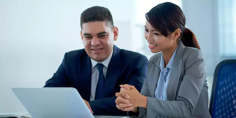 Why Partner with the Best TN Visa Consultants for Canadian Applicants for Uruguay?